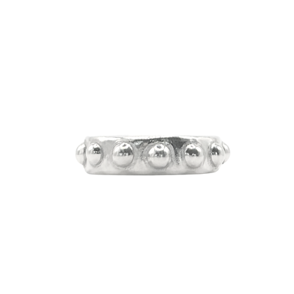 studded ring