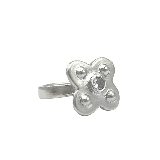 lucky clover ring