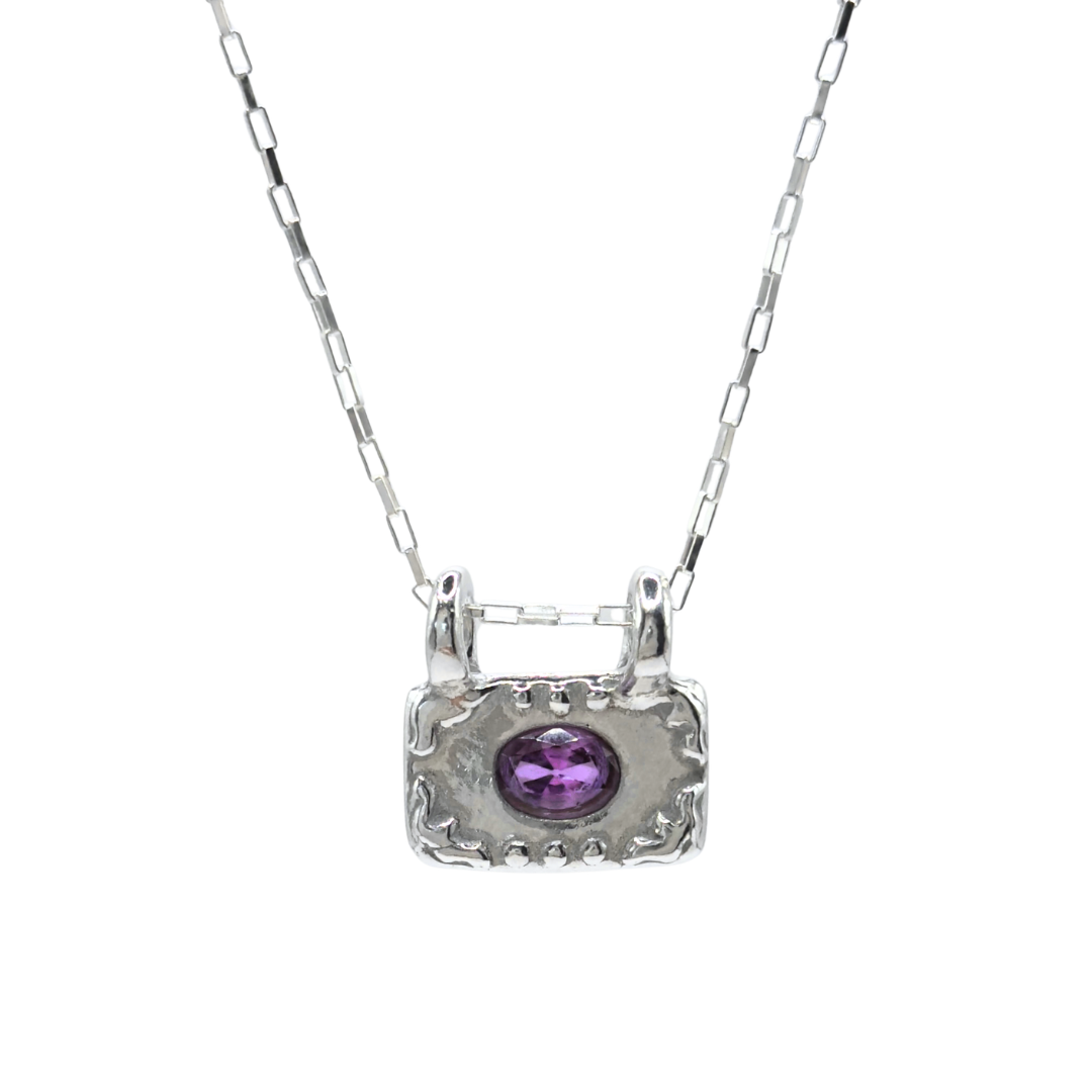 trove necklace