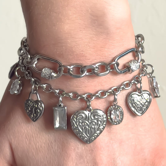 Hearts Galore! Bracelet