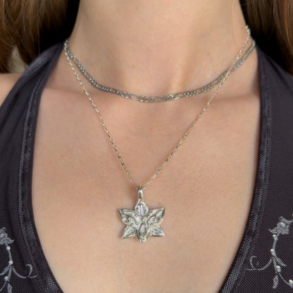 flora necklace