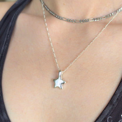 chunky star necklace