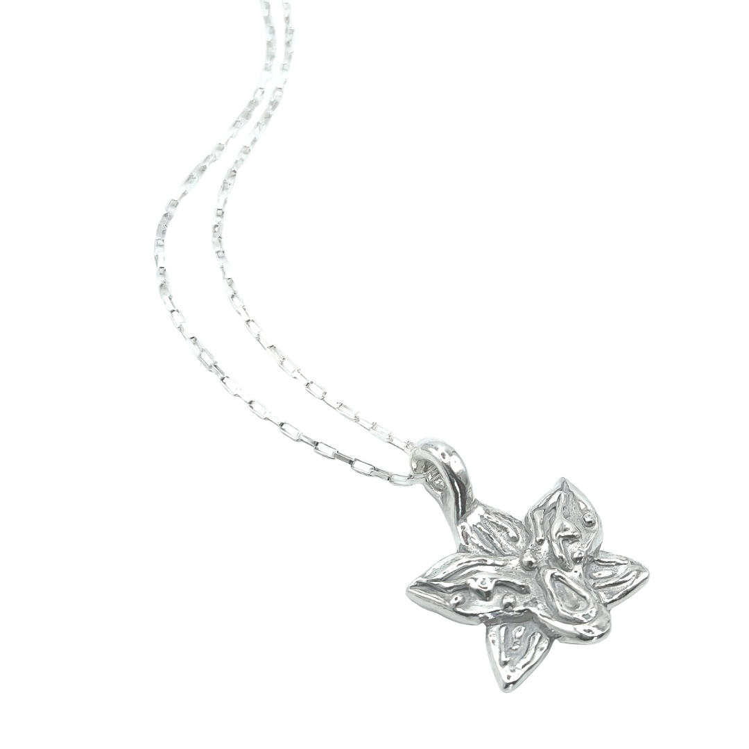 flora necklace
