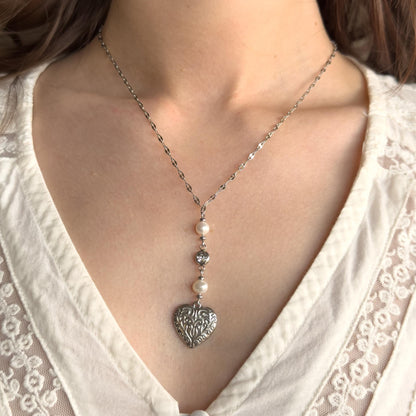 Vintage Style Silver Heart Lariat Necklace - Freshwater Pearls & Crystals, Dainty Antique Romantic Feminine Jewelry