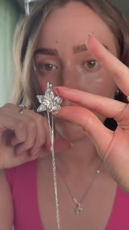 flora necklace
